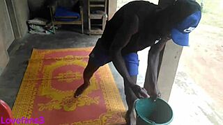 i'm trying so hard to cum out but it feels too good