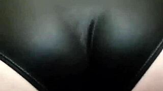 shaking my fat ass spreading cheeks twerking closeup amateur chubby slut compilation