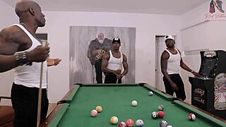 Who reigns as the ultimate anal fisting slut queen? 👑🍑