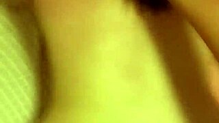 i need more of this hot babe comment below