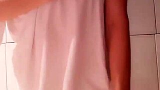 internet celeb with devilish curves flaunts her huge teen tits fully