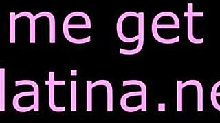 white latina shakes her juicy ass on cam