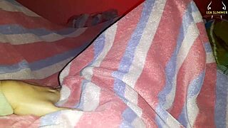 waking up horny fingering juicy big pussy lips homemade