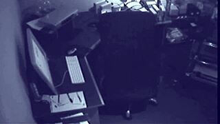 i get so horny fingering myself at work until boss catches my small tits