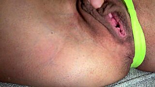 nicole love's seductive hungry pussy waits for your tongue