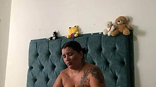 Prima cheats bareback riding huge cock vaquera style at home