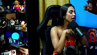 didy reis flashes sexy tits on podcast ruan drools hard 🔥🍒