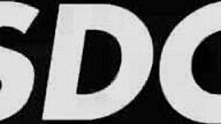 Phoenix Madina pushes anal limits with deep assfucking and gape