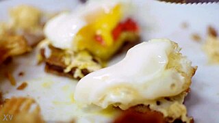 devouring food publicly at balcarce restaurant eatery 😋🍽️👥