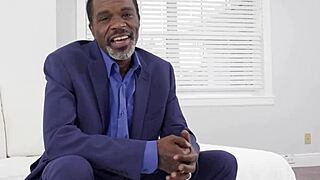 hey harley king, your rimjob on richard mann's balls drives me wild