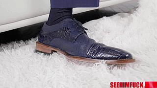 hey harley king, your rimjob on richard mann's balls drives me wild