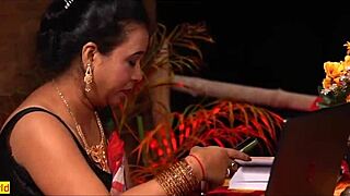 Indian GFs swap partners for hotel sex sharing thrill?