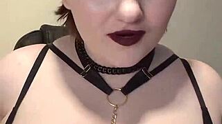 wanna grab these fat pussy lips on your chubby nympho girlfriend tonight