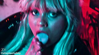 i stuff latex pantyhose into morrigan while worshipping her sexy feet