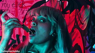 i stuff latex pantyhose into morrigan while worshipping her sexy feet