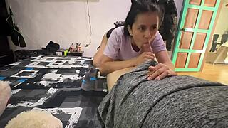 con mi hermanastra en casa follada salvaje casi nos pillan con su culo grande y tetas rebotando