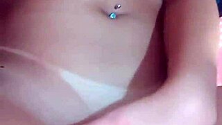 horny wife attacks dripping pussy with toys while hubby's away??