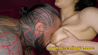 Wanna watch vixen suck cock in stockings?