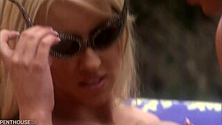 Carolyn Reese spots pool boy and jumps his bones in steamy poolside romp