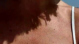 family holiday story season 3 ep 5 new vacation house.