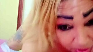 Tu Nena Caliente Carolin's Monster Shemale Cock Tease