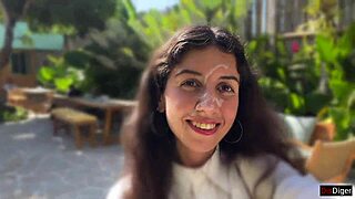 curvy girl takes huge facial in public cafe then eats lunch with cum dripping everywhere cumwalk