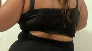 Sigilosabbw shakes her curves backstage in casual dance part one