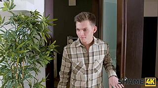 Doctor, can you handle this young Russian teen patient's massive blowjob craving in the hospital?!