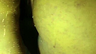 stepmom bbw closeup bathroom bang water splash crazy wet pussy cock ride