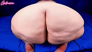 Fat Loose Booty Mama Spreads Wide For Pussy Fart Cock Worship