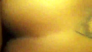 amateur babe spreads nice round ass
