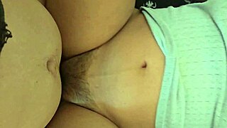cogeme rapido mama soltera da el culo antes que llegue el hijo 😈🍑💦