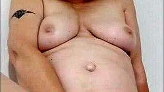 i'm a dirty girl wanking so hard at mummy's can't stop ughh