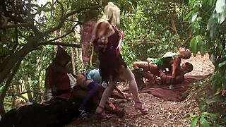 Suzie and Valerie's garden orgy explodes with pussy licking?