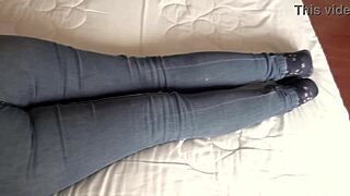 wanna see full cum loads blasting my stepmom's fat ass with panties and jeans?