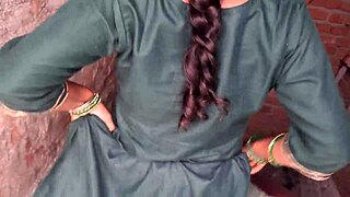 Chubby Indian Bride Creampied Deepthroating Muscular Groom's Cock!