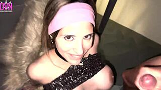 youtuber argentina chupando polla de dos extraños en ascensor fiesta salvaje 😩💦