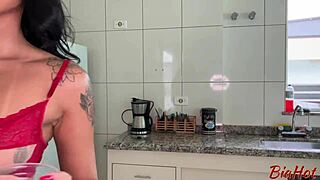 cavalguei no pauzão do namorado da minha irmã até encher de leite grosso