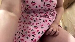 Raw Public Close-Up Shaved Pussy Fucking