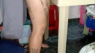 wanna see me fuck my horny sister after her xxx pics? 😈