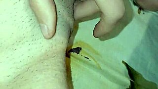 omg this skinny brunette fingers her dripping tight pussy so good 💦😩