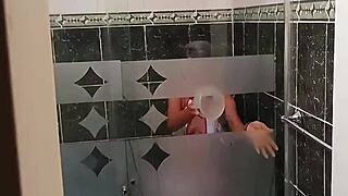 I Clean House While You Fuck Me Hard and Deep!