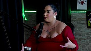 Catch Pri Melancia chatting wild with Tifany and Alice Vasconcelos in sheer red swing cast compilations part 1.