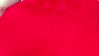 watch these fat asses twerk shake and spread big pussy lips wide
