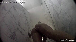 london keyes steps into steamy shower for solo rinse