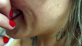 Prostitute, suck just tip for discount then blowjob in abandoned lot?