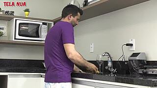 Novinha Safadinha Takes First Enormous BBC in Tight Pussy