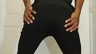 stretch that ass in my workout join free