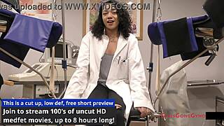 damn tampa uni girl yasmine wood spreads ass backstage at entrance exam 🍑😈🔥