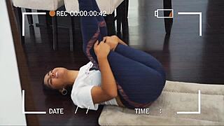 Lesslie and Karen Polinesia flash hot asses in teasing upskirts 🍑🔥
